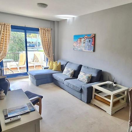28 Mikonos Playa In Puerto De La Duquesa 2 Bed 2 Bath Apartment Ideally Located To The Beach & Marina Castillo de Sabinillas Eksteriør billede