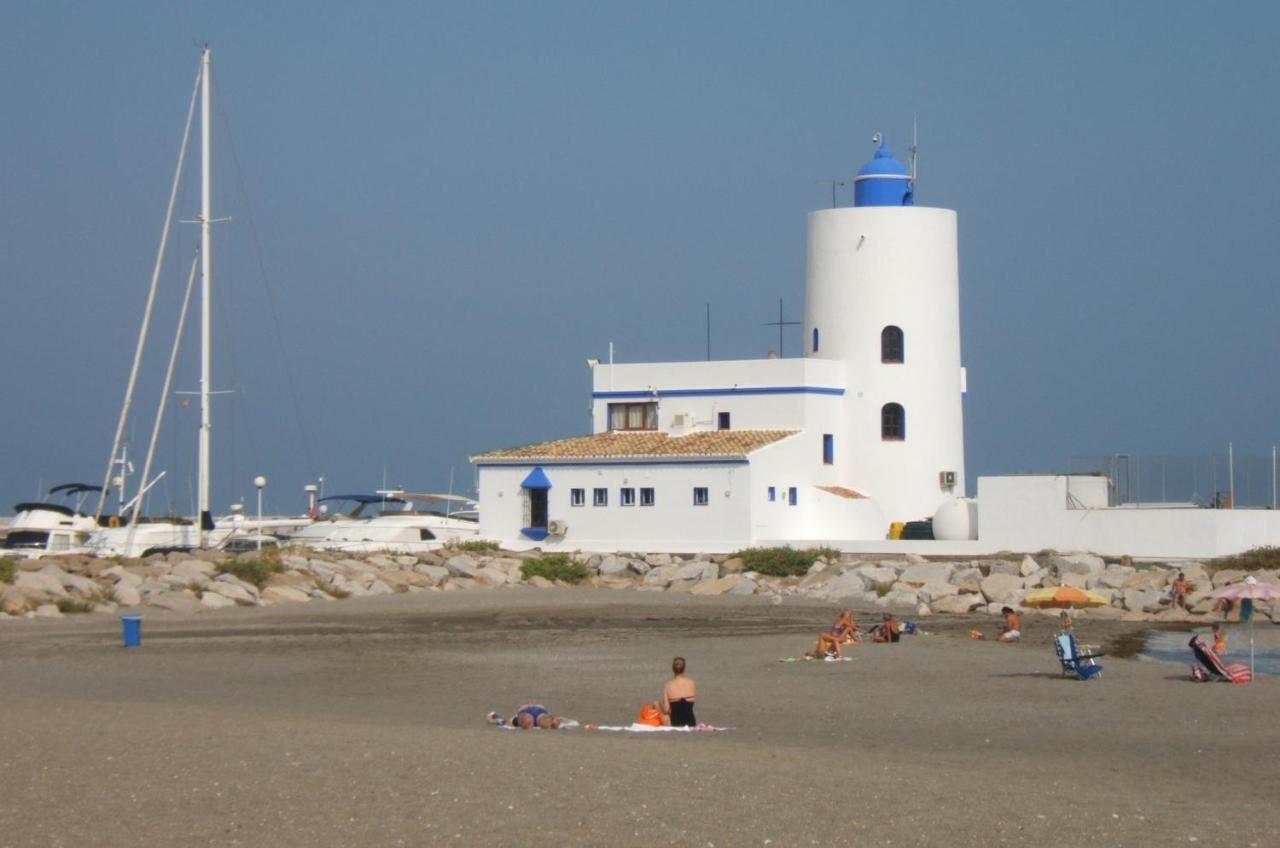 28 Mikonos Playa In Puerto De La Duquesa 2 Bed 2 Bath Apartment Ideally Located To The Beach & Marina Castillo de Sabinillas Eksteriør billede