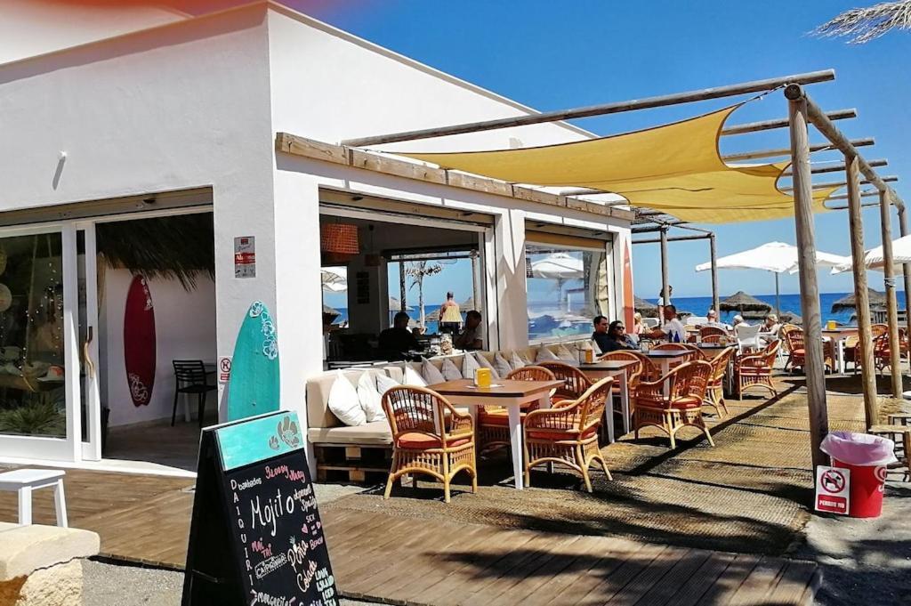 28 Mikonos Playa In Puerto De La Duquesa 2 Bed 2 Bath Apartment Ideally Located To The Beach & Marina Castillo de Sabinillas Eksteriør billede